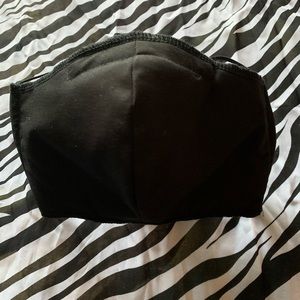 4 layer Adjustable Face Mask with filter lining